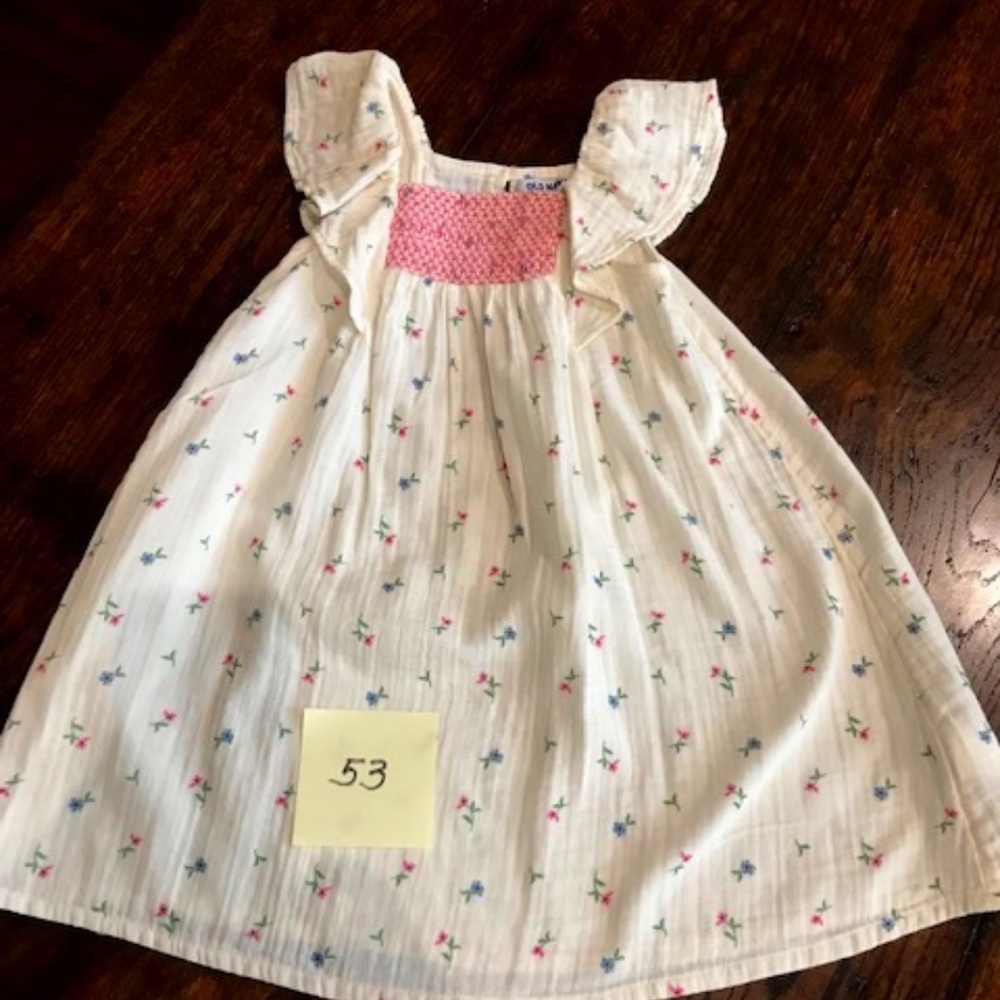#53 - Old Navy Dress - Size 5T